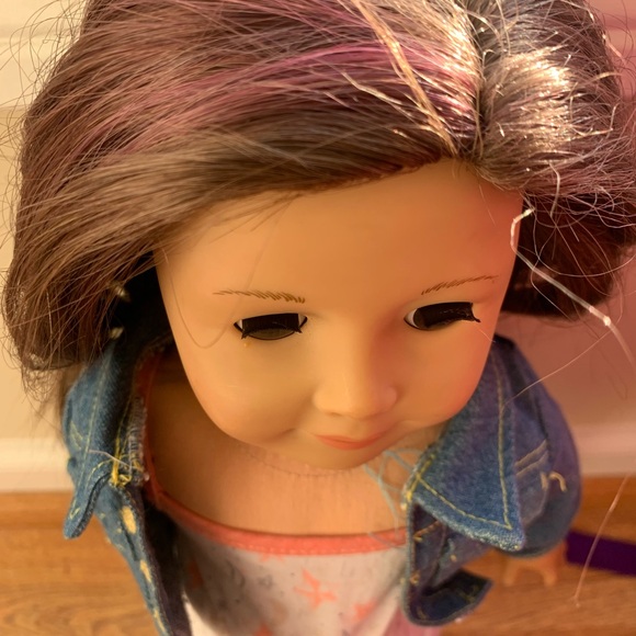 American Girl Truly Me Doll with travel case, clothes, and violin. - Picture 3 of 5